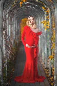 Zdjęcia ciążowe w plenerze – Martyna