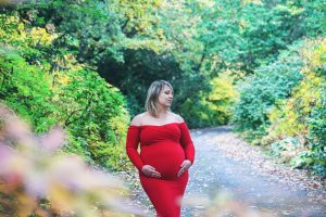 Zdjęcia ciążowe w plenerze – Marzena